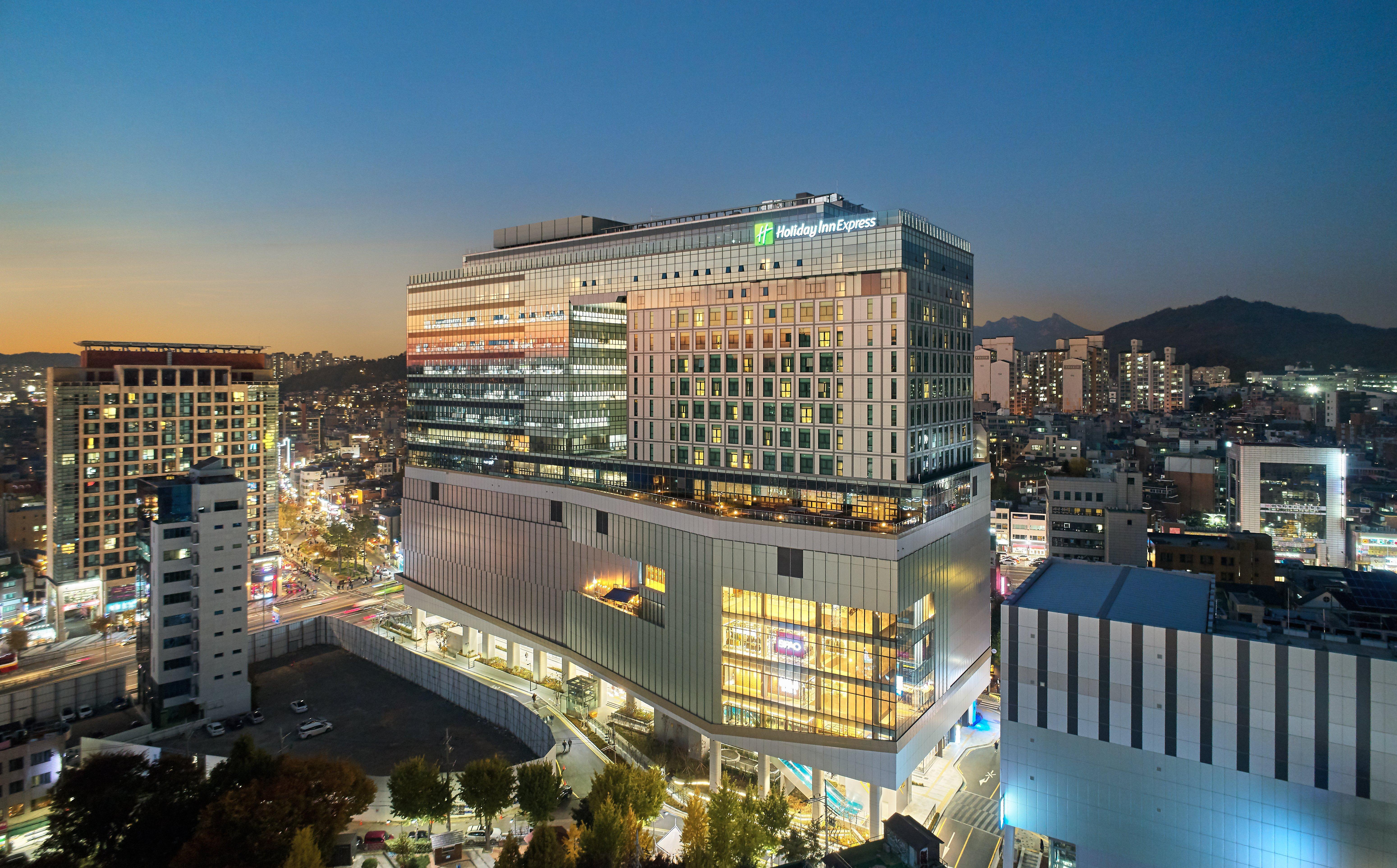 Holiday Inn Express Seoul Hongdae, An Ihg Hotel Eksteriør bilde